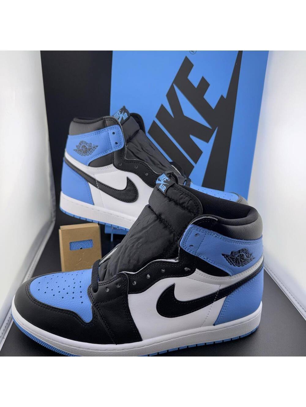 NIB Authentic Size 11.5 - Jordan 1 Retro OG High UNC Toe